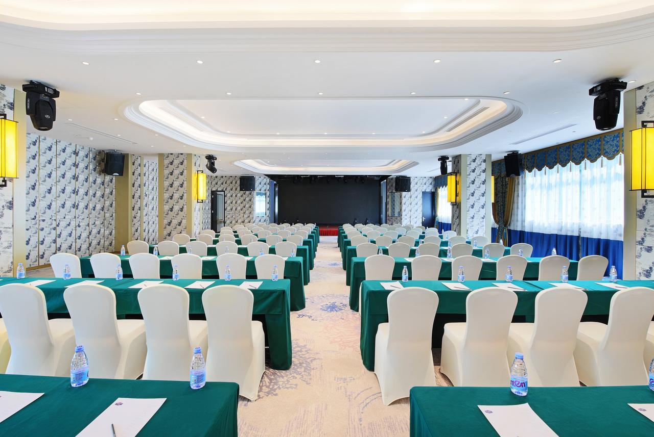 Hampton By Hilton Changsha Xingsha Exterior photo